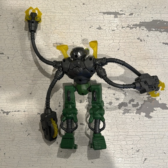 Doc Ock Marvel robot 10” tall 16” wide - Picture 3 of 5